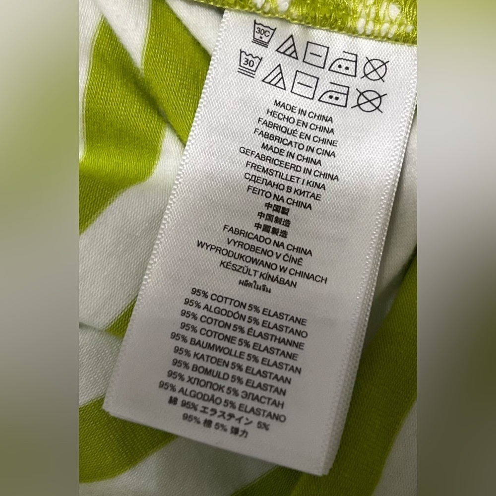 Michael Kors *NWT* 1X Women’s Lime Green & White Stripe short Sleeve Top - Picture 9 of 9
